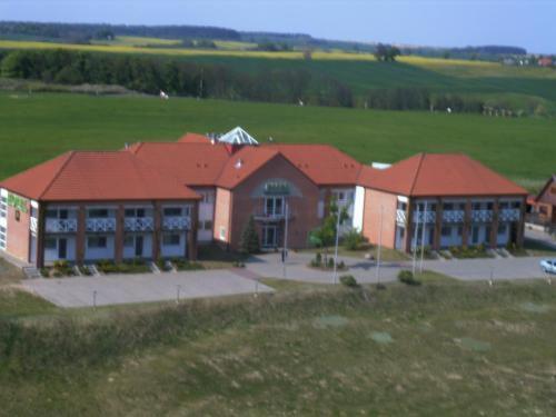 Greenline Hotel Hellfeld Neubrandenburg Exteriör bild